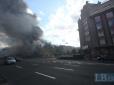 Хрещатик в диму: На центральній вулиці столиці розгорілася масштабна пожежа (фото)