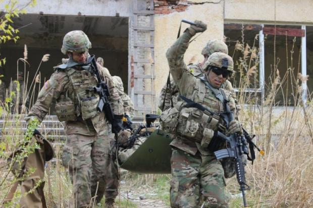 Американські вояки під час навчань в Україні