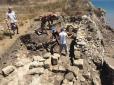 Археологи знайшли в окупованому Криму моторошне античне поховання (фото)