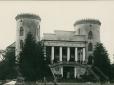Не обов'язково шукати палаци в Європі: Чарівний і таємничий замок є в Україні