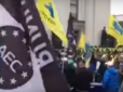 Шини вже готові: У центрі Києва сталася сутичка між протестуючими і поліцією (відео)
