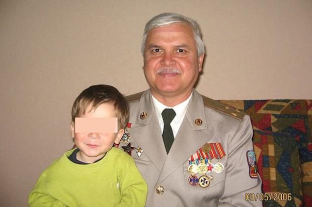 Валерій Корнієнко з онуком