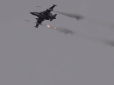 У мережі з'явилося відео, як російські літаки у Сирії бомбардують мирне населення