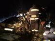 Смертельна ДТП на Черкащині: Рятувальникам довелося витягати людей з розбитого автобуса (фото)