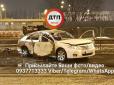 Кримінальні розбірки? У Києві закидали гранатами авто, є постраждалі (фото)