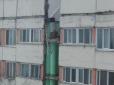Газ чи диверсія? У Петербурзі через потужний вибух обвалилася частина житлового будинку (фото)