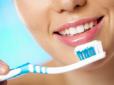 Несподівано: Вчені заявили, що не можна чистити зуби відразу після сніданку