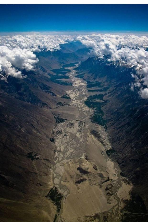 Гималайская межа між Індією і Пакистаном.