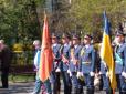 У Києві на святі військового училища побачили прапор СРСР (фото)