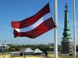 Не подобається? Геть за поребрик: У Мін'юсті Латвії закликали всіх незгідних з латиською мовою у школах залишити країну