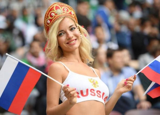 Эта болельщица была названа самой красивой русской фанаткой на ЧМ-2018. 