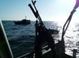 Щось готується? Росія відправила частину морських сил біля Криму на новий плацдарм