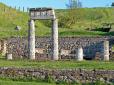 Вбивця стародавнього Криму: Блогер назвала причину руйнування колон у Пантікапеї