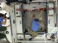Корабель Ілона Маска успішно зістикувався із МКС (відео)