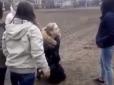 Булінг: У Києві школярі жорстоко побили ровесницю (відео)