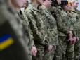 Через скаргу військової медикині: В Україні вперше покарали військового за домагання