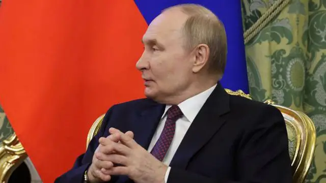 Путін не шкодує грошей: РФ уперше витратила на війну половину зібраних податків, - ЗМІ