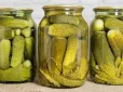 Мариновані чи консервовані огірки: Які корисніші для здоров’я?