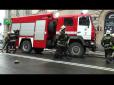 Блекаут, заблокована дорога і багато пожежних: НП в центрі Харкова (фото, відео)