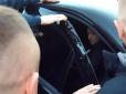 Чому Зеленський їздить на автомобілі Коломойського: У штабі знайшли виправдання