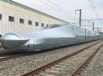 Досягає 360 км/год! В Японії з'явиться найшвидший поїзд у світі (фото, відео)