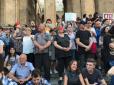 Хіти тижня. Дати бій російському реваншу: Десятки тисяч громадян знову стікаються до грузинського парламенту (відео)