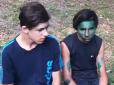 Ще м'яка кара: Активісти облили зеленкою підлітків, які ногами били бездомного в Києві (відео)