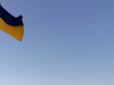 Крим - це Україна! У Судаку місцеві патріоти підняли прапор України на знак пам’яті про чотирьох морпіхів, вбитих російськими окупантами на Донбасі