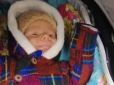 Поліція оголосила план-перехоплення: У Києві серед білого дня вкрали у матері немовля (фото)