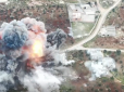 У Сирії розгромили російську базу: Момент удару потрапив на відео
