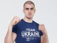 З архіву ПУ. Тайський бокс: Гігантський українець одним рухом відправив суперника у вбивчий нокаут (відео)