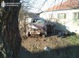 Авто з прикордонником та військовим потрапило в смертельну ДТП на Донбасі (фото)