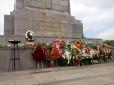 Скрепи забились в істериці: У Болгарії хочуть прибрати пам'ятник радянським солдатам