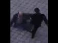 На Закарпатті 22-річний прикордонник побив 64-річного чоловіка: Що трапилось (відео)