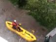 На вулицях з'явилися човни: Сильна злива накрила Львів (фото, відео)