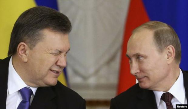 Президенти України і Росії, Віктор Янукович (ліворуч) та Володимир Путін. Москва, Кремль, 17 грудня 2013 року