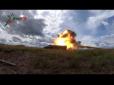 Потрапляє точно в ціль: У Білорусі випробували потужну зброю (відео)