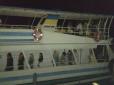 Частину пасажирів евакуювали: У Черкасах посеред Дніпра заглох теплохід