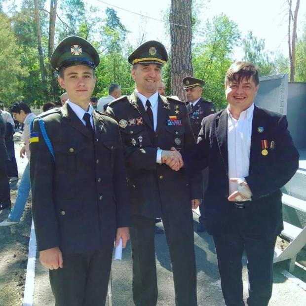 Едуард Полянський зі своїм опікуном та Ігорем Гордійчуком