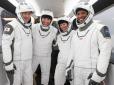 Історичний старт: SpaceX відправить на МКС трьох американців і японця (фото, відео)