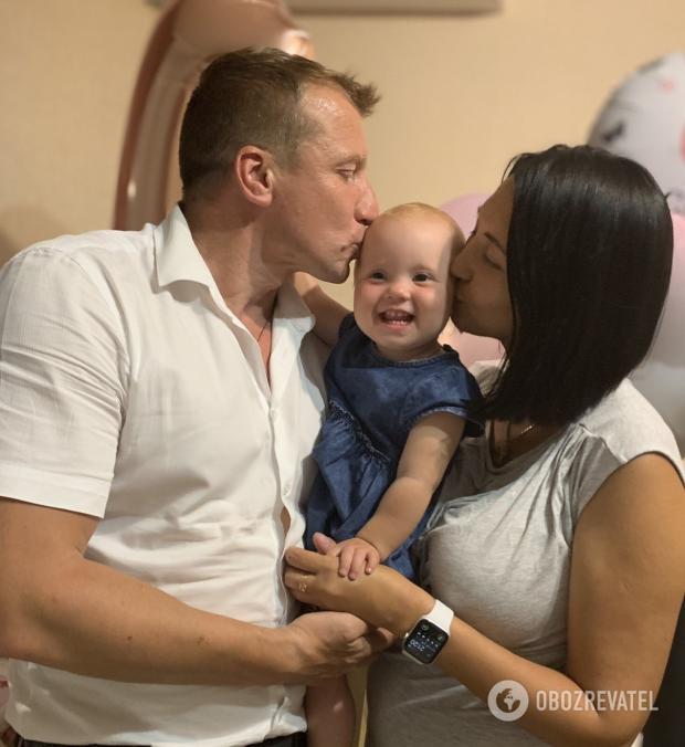 Євгенія Коротенко та Ігор Ляшенко з донькою Женечкою